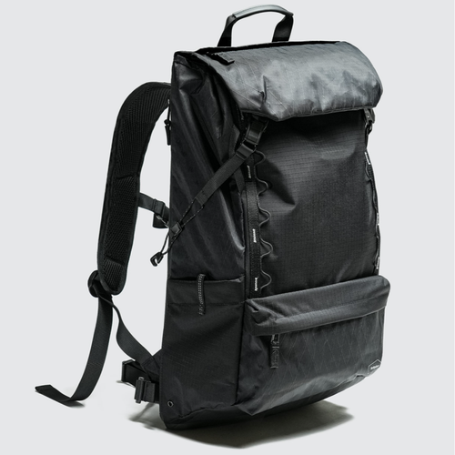 Black Series 跨境旅行後背包28L