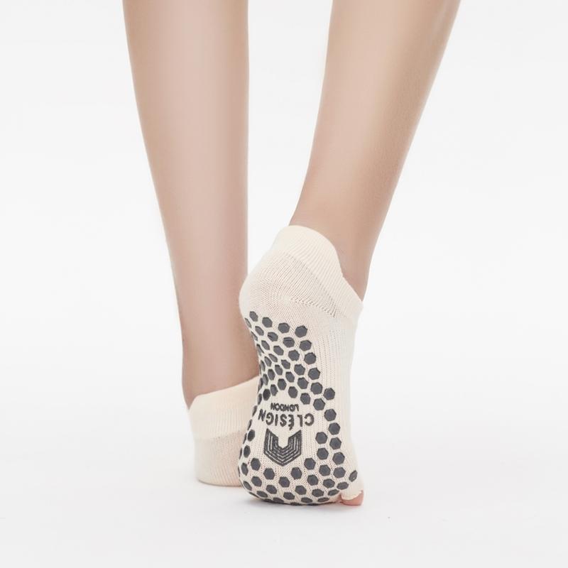 Toe Grip Socks 瑜珈露趾襪 - Beige